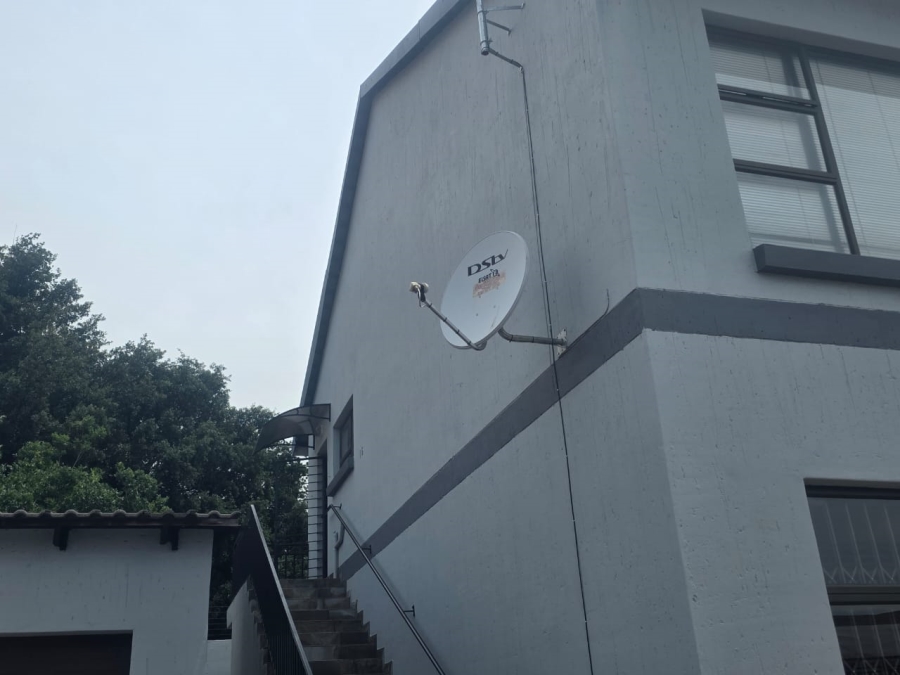 2 Bedroom Property for Sale in Vaalpark Free State